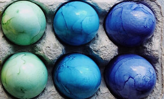 ⏰ Як пофарбувати яйця чаєм каркаде